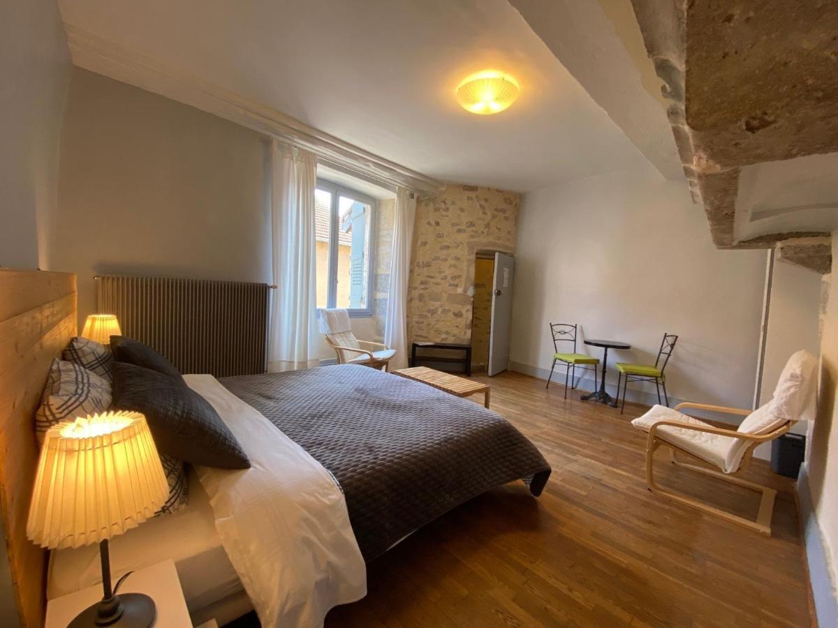 Le P'Tit Relai Bed & Breakfast Montbozon ภายนอก รูปภาพ